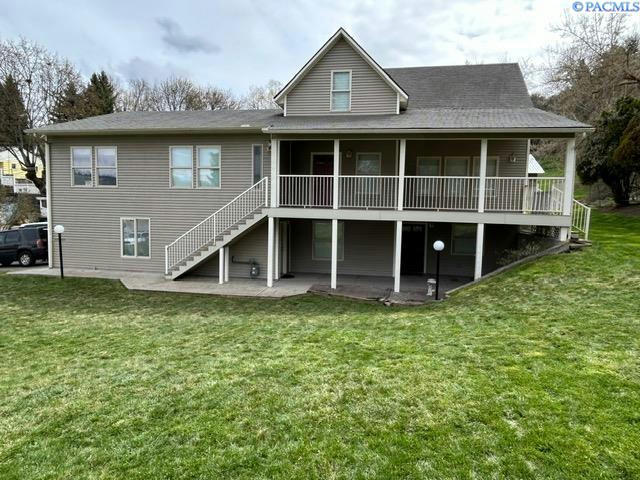910 S MIDDLE ST, COLFAX, WA 99111, photo 1 of 49